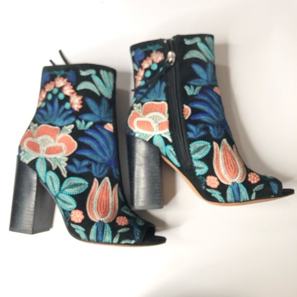 Rebecca Minkoff Shoes - Rebecca Minkoff | Black Floral Embroidered Bootie
